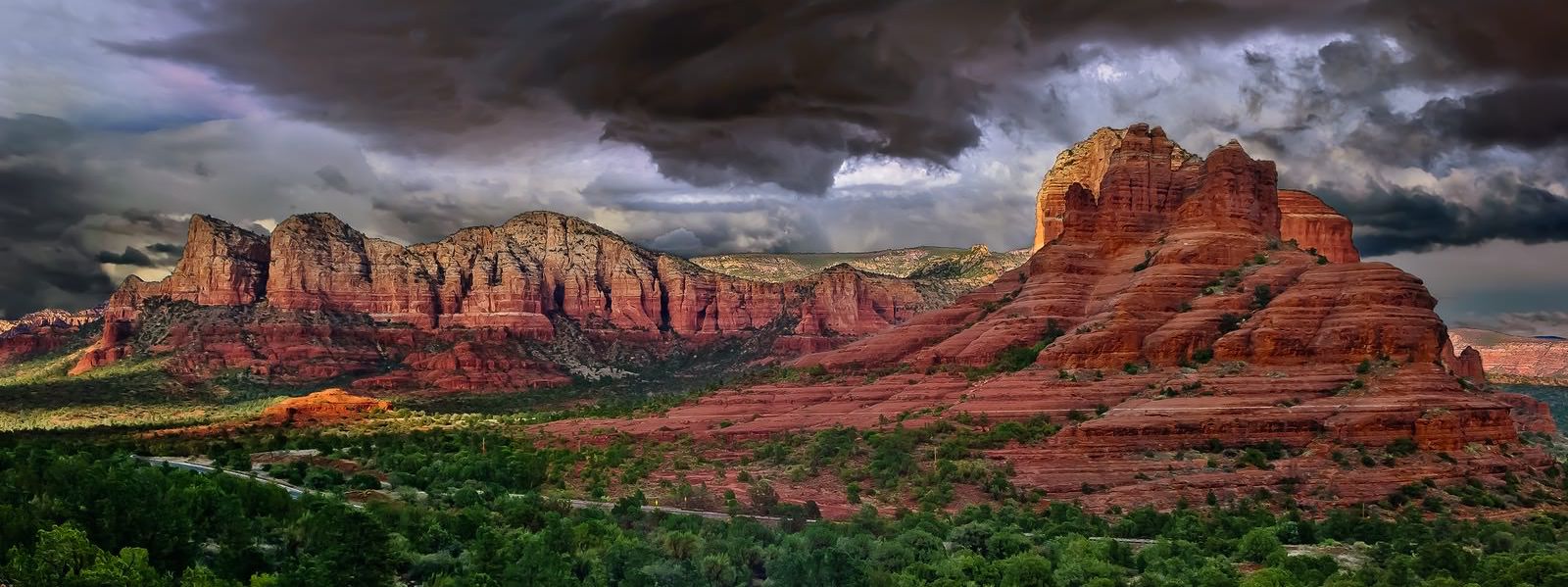 Sari Hands PLC banner